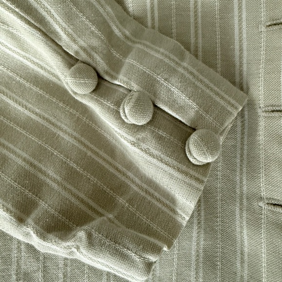 Vintage The J Peterman Company Button Up, tie back. - Picture 10 of 11